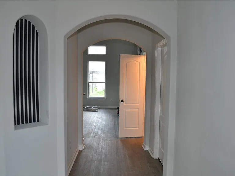 9514 Curry Landing Dr — Photo 2