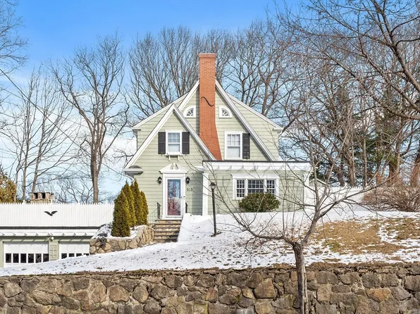 603 Lynnfield St, Lynn, MA 01904