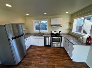415 W 13th St, The Dalles, OR