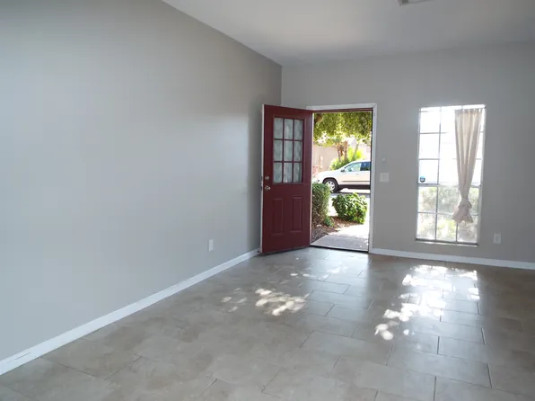 18814 N 33rd Dr Unit 5, Phoenix, AZ 85027