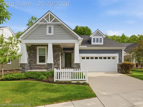48968 Garden Ln, Canton, MI 48188
