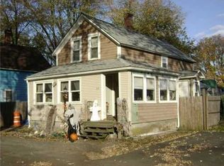 66 Logan St, Warwick, RI 02889