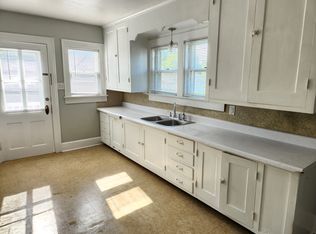 724 E Walnut St #724, Green Bay, WI 54301