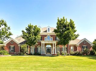 1917 Silver Crest Dr, Edmond, OK 73025