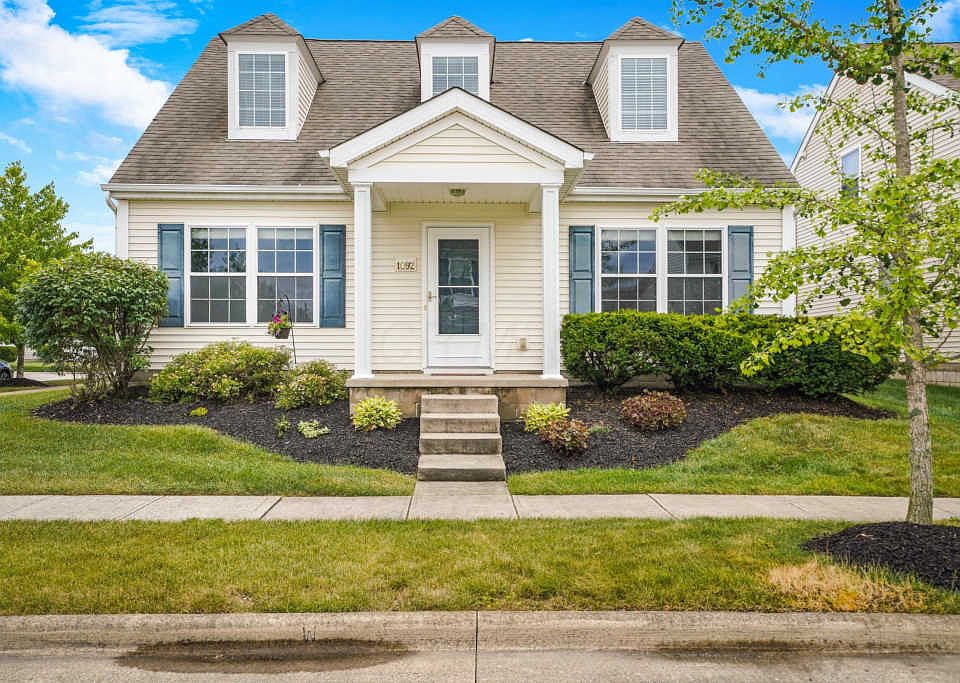 1st image of 1092 Eberton Ave