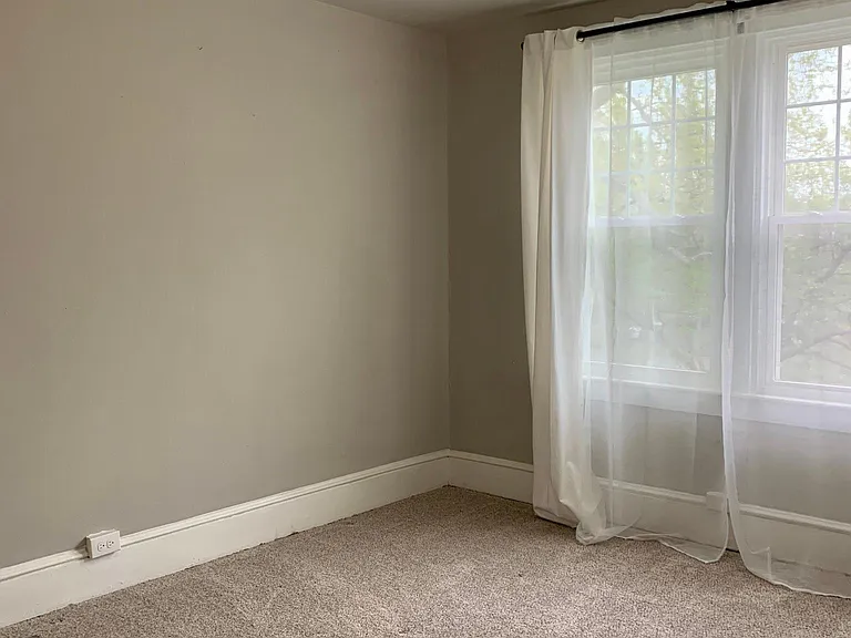 905 N Duke St — Photo 12