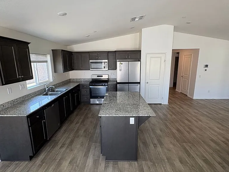1460 Caprice Ct — Photo 1