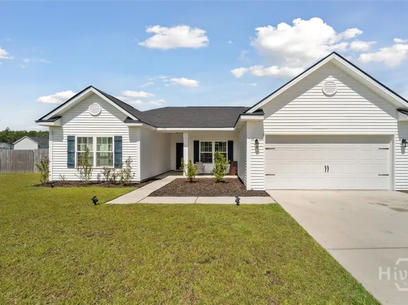 110 Avondale Drive NE, Ludowici, GA 31316