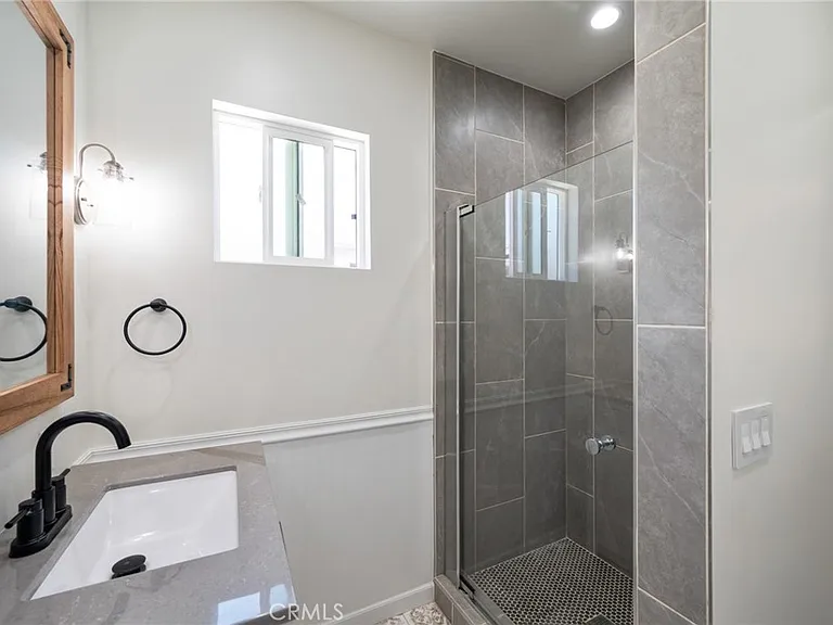 10972 McKinley Ave #1/2 — Photo 15