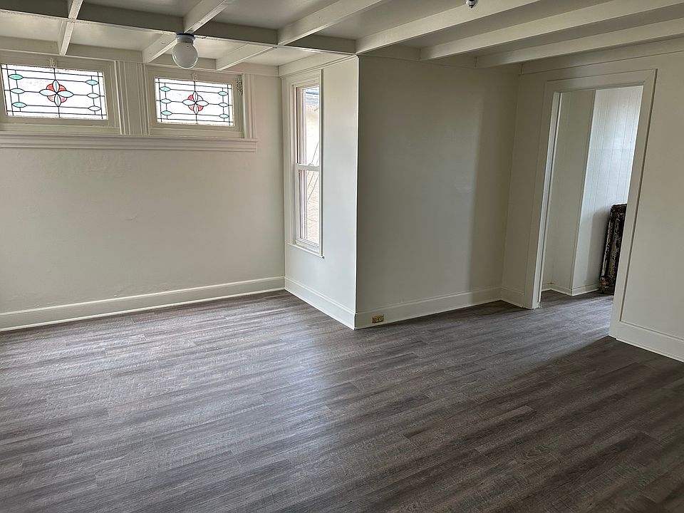 Dining room on the second floor