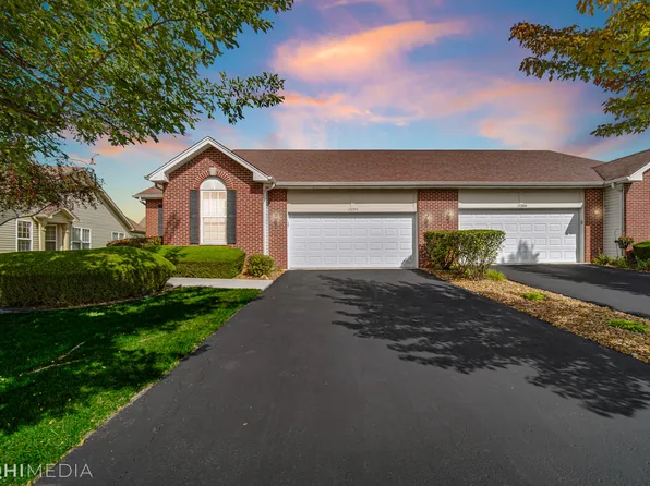 17204 Fontana Ln, Lockport, IL 60441