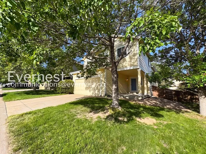 10545 Ashwood Ct — Photo 2