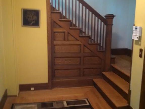 4th image of 554 Columbus Ave