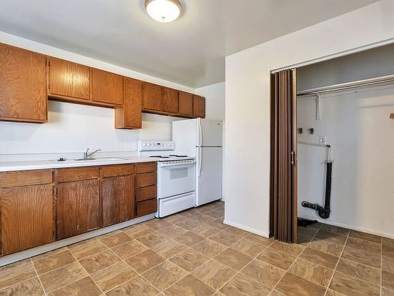 2nd image of 1851 W Westview Cir #23