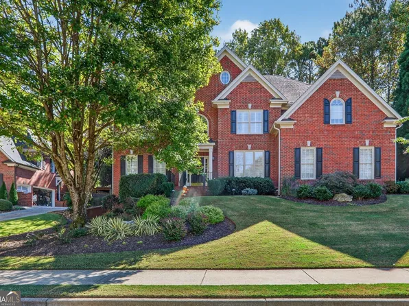 215 Radlett Ln, Alpharetta, GA 30022