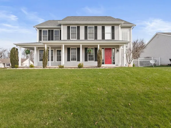 51312 Parisian Dr, South Bend, IN 46637
