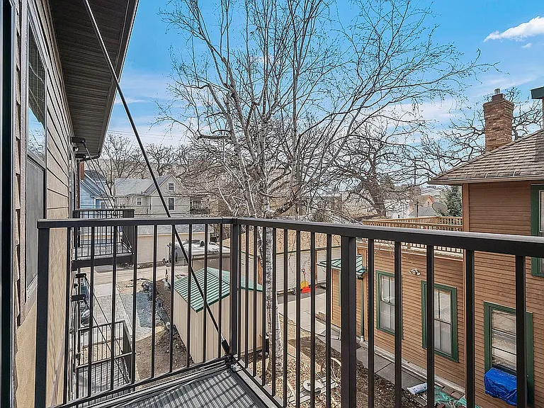 2413 1st Ave S #103 — Photo 38