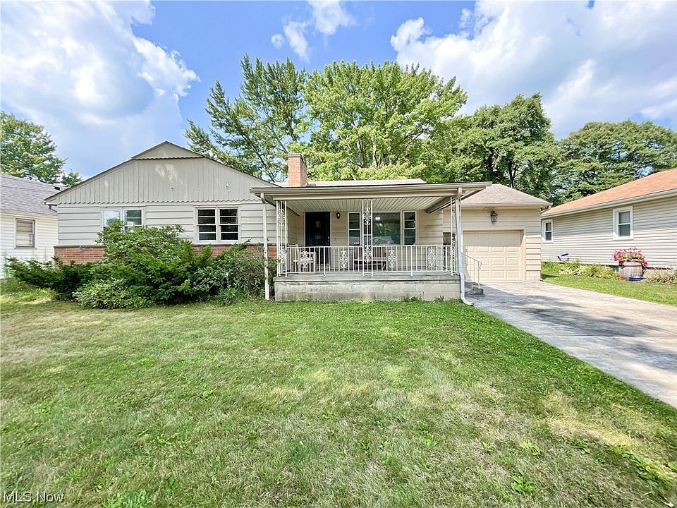 1st image of 1966 Cranbrook Dr