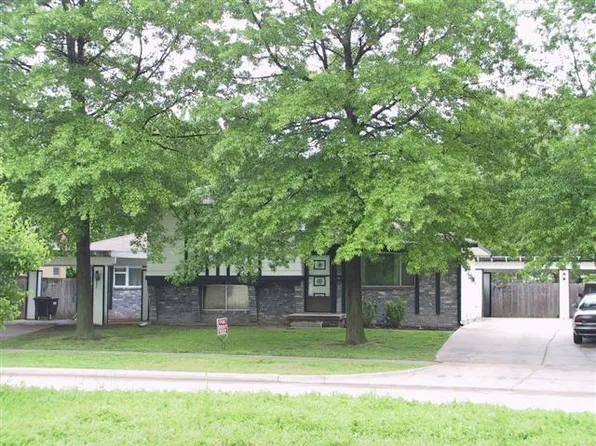 922 S Armour St, Wichita, KS 67207