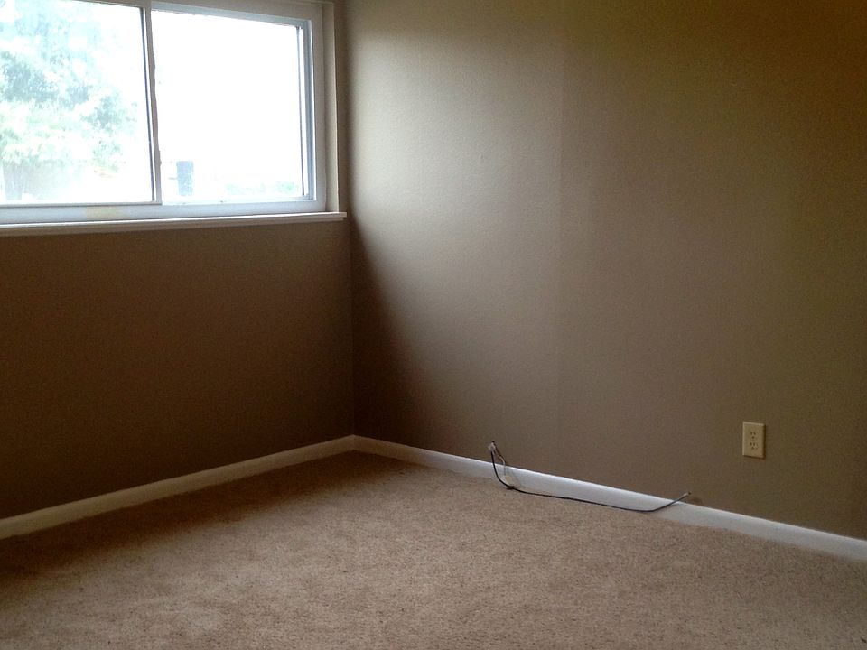 2nd image of 3208 Impala Dr