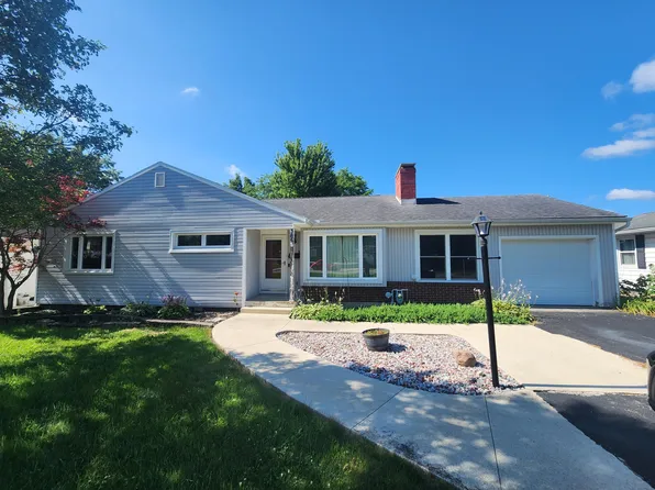 305 Glynwood Rd, Wapakoneta, OH 45895