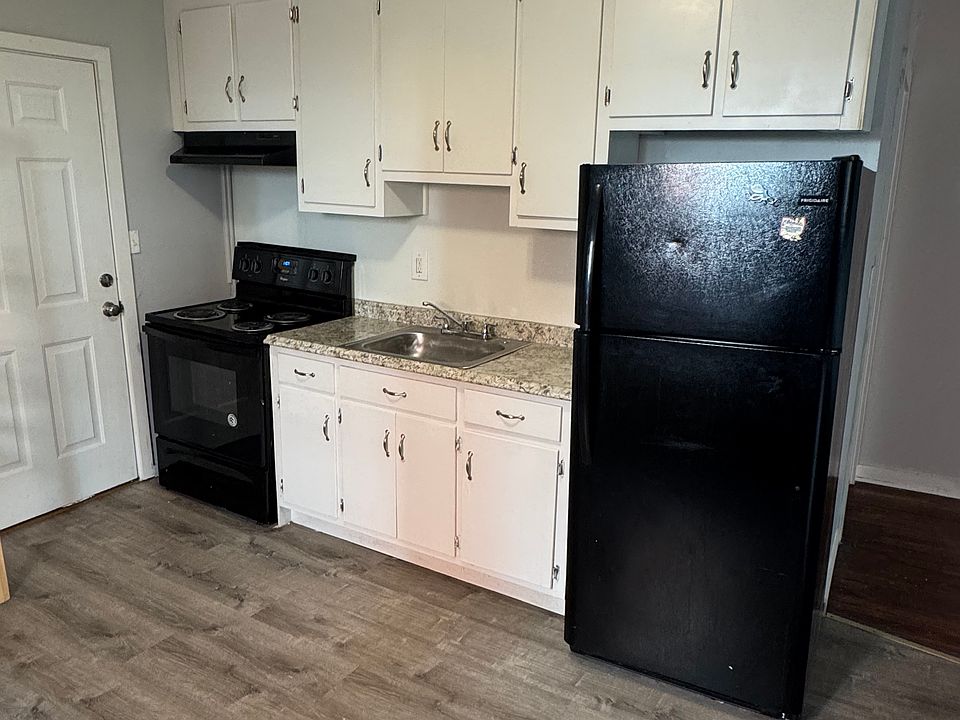 1st image of 199 Broad St APT 2W