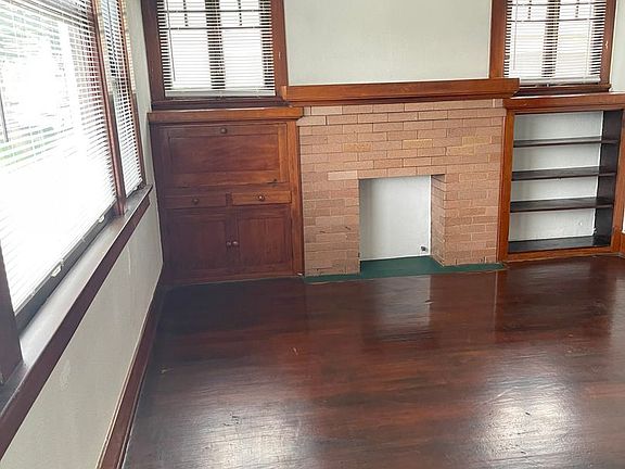 2nd image of 289 Cerritos Ave #0