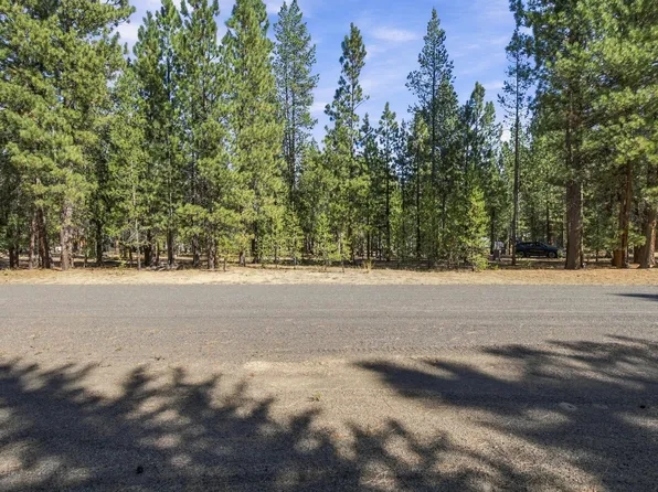 50874 Deer Forest Dr, La Pine, OR 97739