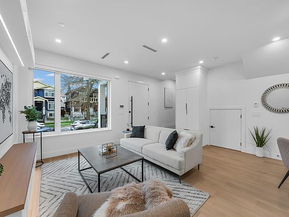 4th image of 2715 Cheyenne Ave