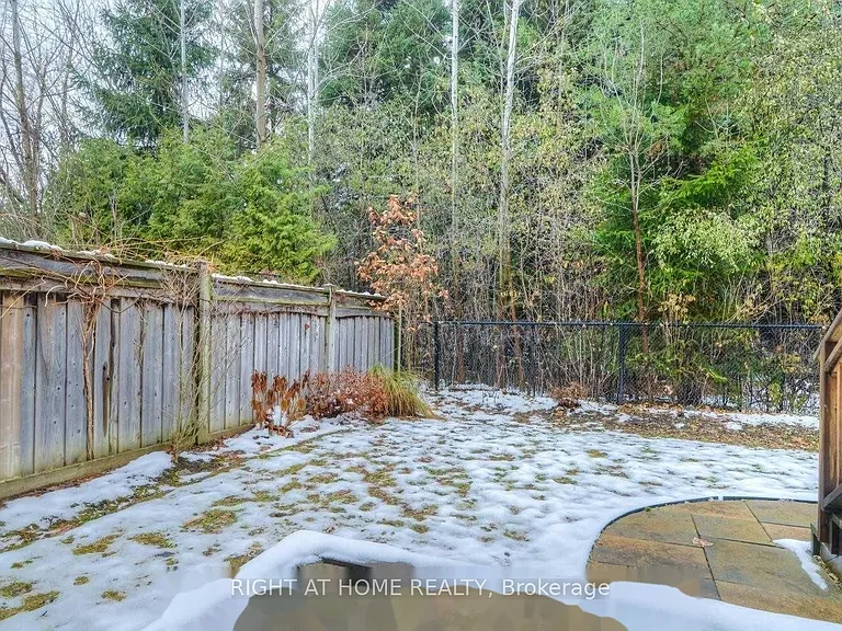 142 Ner Israel Dr #LOWER — Photo 19