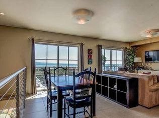1475 Wharf Rd APT A, Capitola, CA 95010