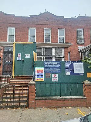 Building Photo 3