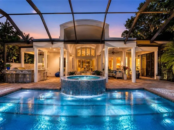 27281 Tennessee St, Bonita Springs, FL 34135