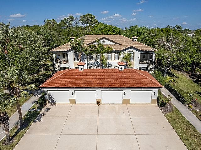 1st image of 129 Preserve Pl