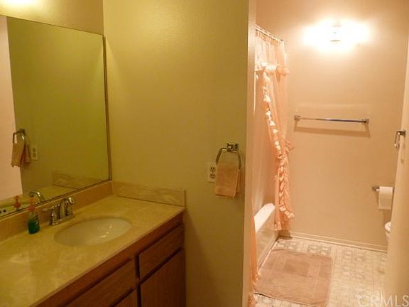 5th image of 24410 Crenshaw Blvd Unit 205