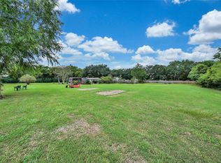 1811 Trammel Fresno Rd, Fresno, TX 77545