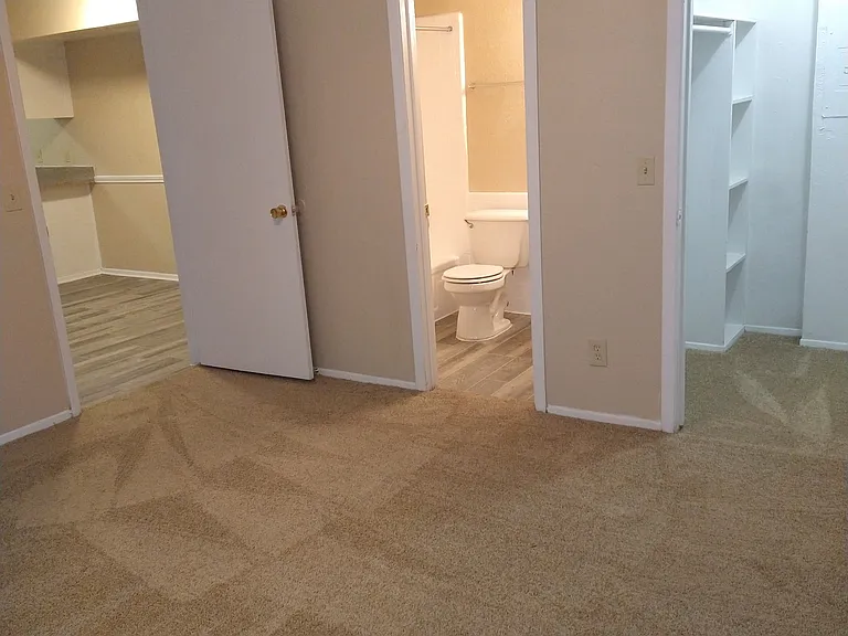 2712 Indian Creek Dr — Photo 14