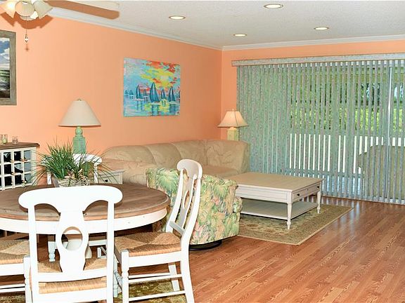 4th image of 600 Royal Palm Blvd