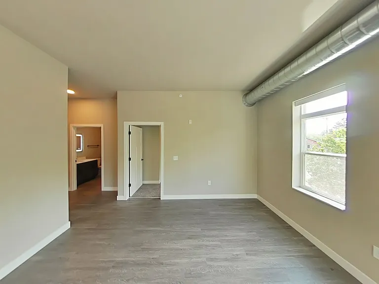 Beaverbrook Apartments — Photo 66