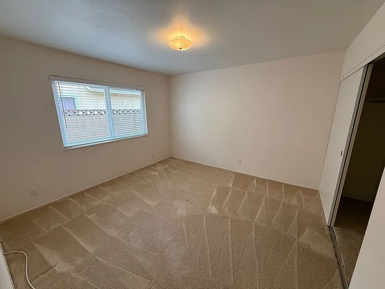 545 Pearson Rd — Photo 20