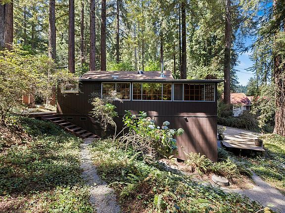 3rd image of 9202 Huckleberry Way