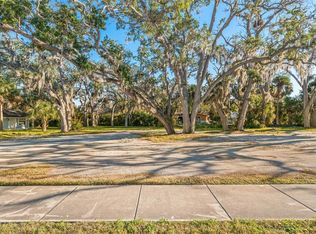 404 Canal St Lot 9, Tarpon Springs, FL 34689
