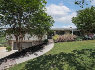 3000 Woodhaven Cir, Birmingham, AL 35243