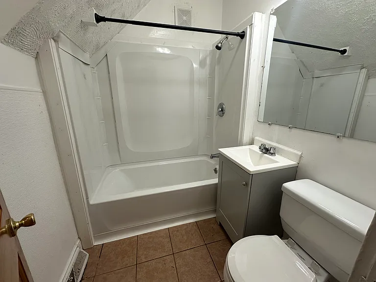 126 Westwood Ave #1 — Photo 8