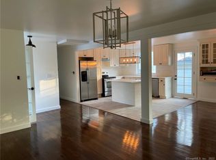 449 Birmingham St, Bridgeport, CT 06606