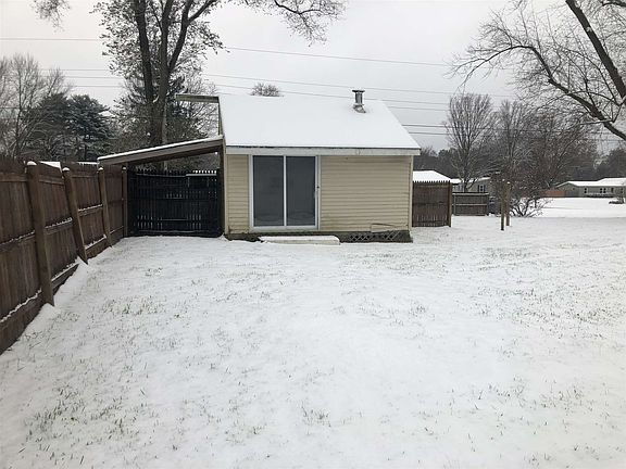 5th image of 29740 Connecticut Ave