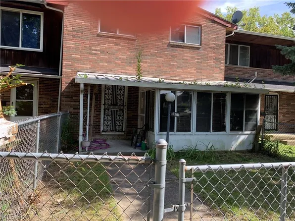 4525 E 143rd St, Cleveland, OH 44128