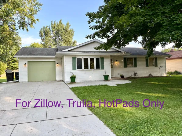 336 Forest Lake Dr, Milton, WI 53563