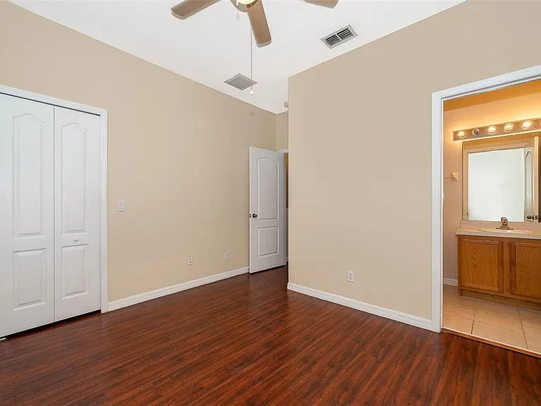 3383 Wilshire Way Rd — Photo 23