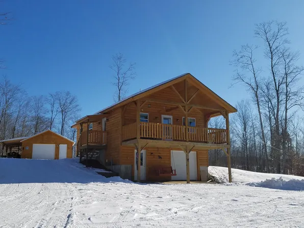 157 Adams Rd, Chesterville, ME 04938